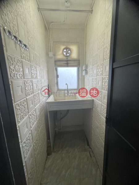 安居工商 何生 全棟最筍 大膽還價 | Wah Shing Centre 華成工商中心 Sales Listings