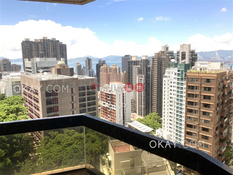 HK$ 31M Kingsford Height, Western District | Unique 3 bedroom with balcony & parking | For Sale