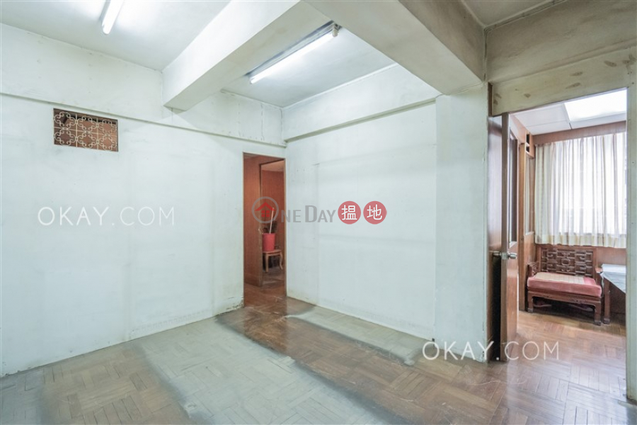 HK$ 30,000/ month Winner Building Block A | Central District Intimate 2 bedroom on high floor | Rental