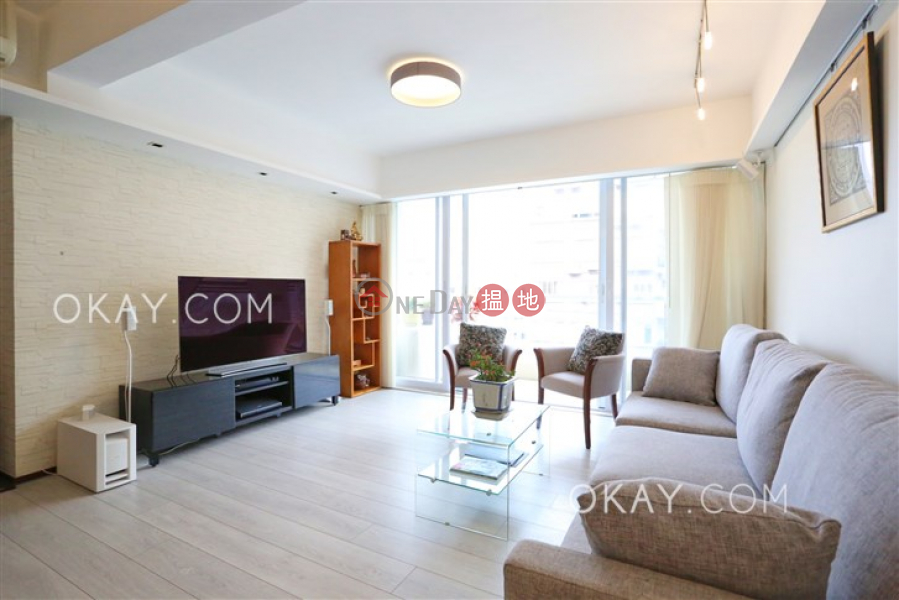 Luxurious 3 bedroom with balcony & parking | Rental | Mandarin Villa 文華新邨 Rental Listings