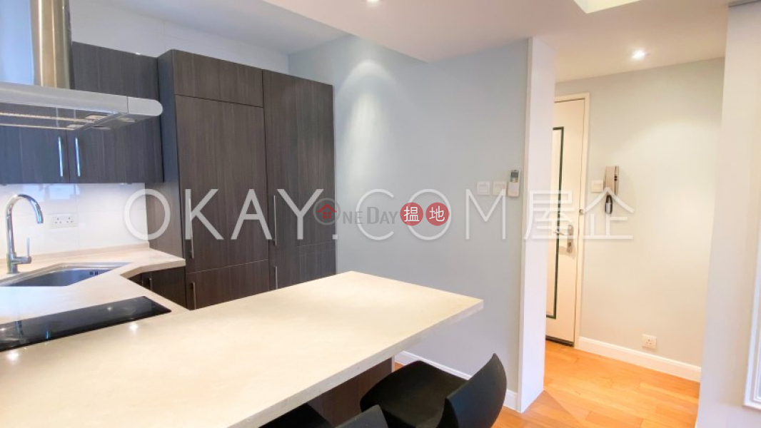 Property Search Hong Kong | OneDay | Residential, Rental Listings | Charming 1 bedroom on high floor with rooftop | Rental