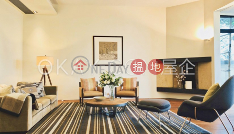 Rare house with terrace & parking | For Sale | Strawberry Hill 紅梅閣 _0