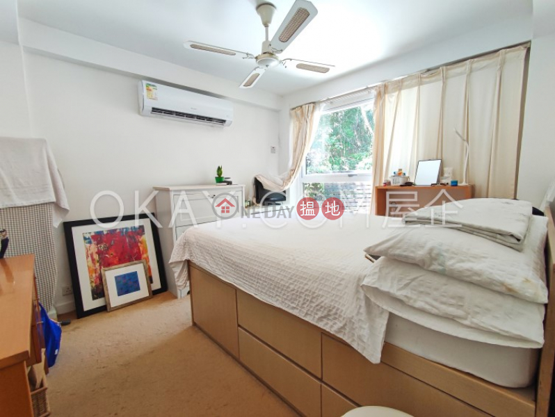 Property Search Hong Kong | OneDay | Residential | Sales Listings | Nicely kept house with rooftop, balcony | For Sale