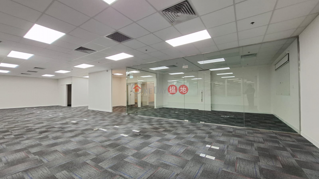 Office space renovation ready to rent and use impressive lobby | Ever Gain Plaza Tower 2 永得利廣場座 2座 Rental Listings