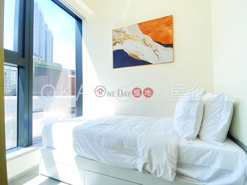 HK$ 38,000/ month | 160-162 Queen\'s Road West | Western District Popular 2 bedroom with balcony | Rental