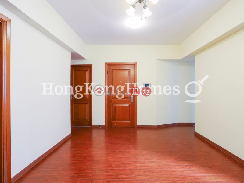 3 Bedroom Family Unit for Rent at Carlos Court 64 Robinson Road | Western District, Hong Kong, Rental | HK$ 26,000/ month