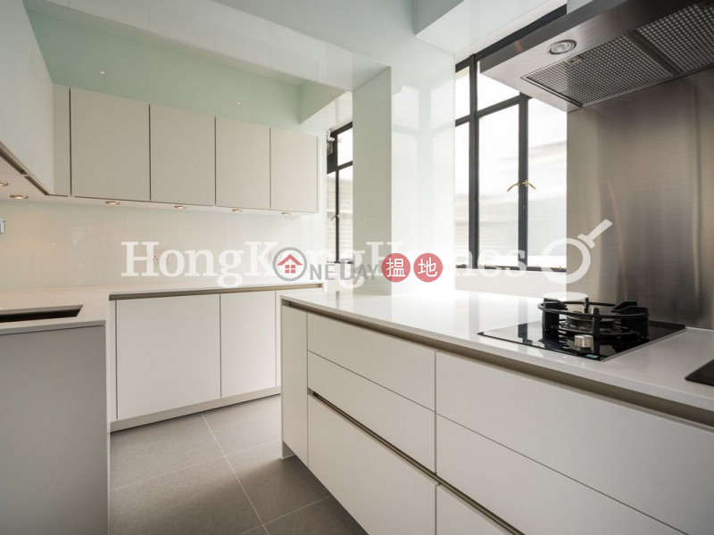 Property Search Hong Kong | OneDay | Residential | Rental Listings | 3 Bedroom Family Unit for Rent at Grosvenor House