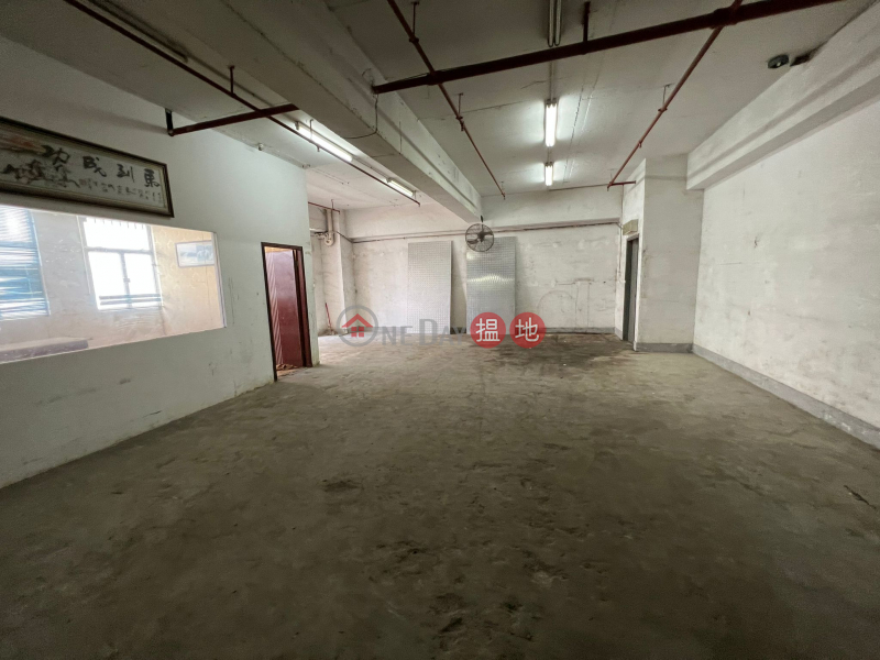 上落多部|屯門南豐工業城2座(Nang Fung Industrial City Block 2)出租樓盤 (829)
