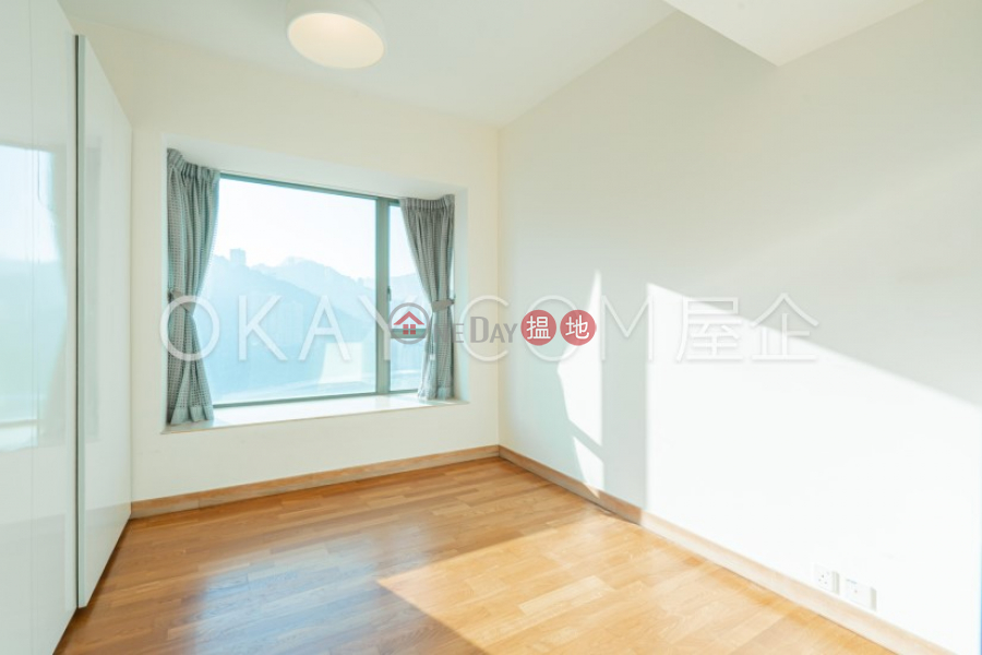 HK$ 52.8M | Broadwood Twelve | Wan Chai District Luxurious 3 bedroom with racecourse views & balcony | For Sale