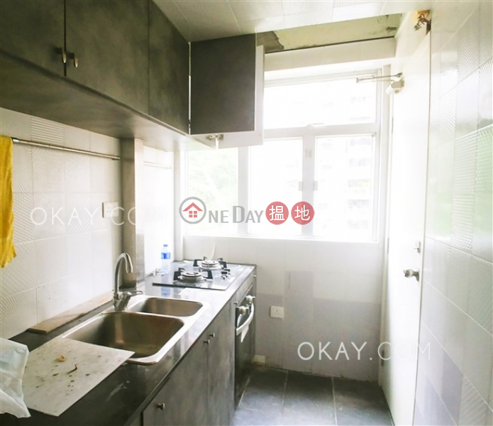 Nicely kept 2 bed on high floor with racecourse views | Rental | Champion Court 金鞍大廈 Rental Listings