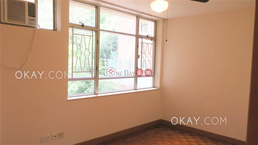 Efficient 3 bedroom with sea views, balcony | Rental 550-555 Victoria Road | Western District | Hong Kong Rental HK$ 55,000/ month