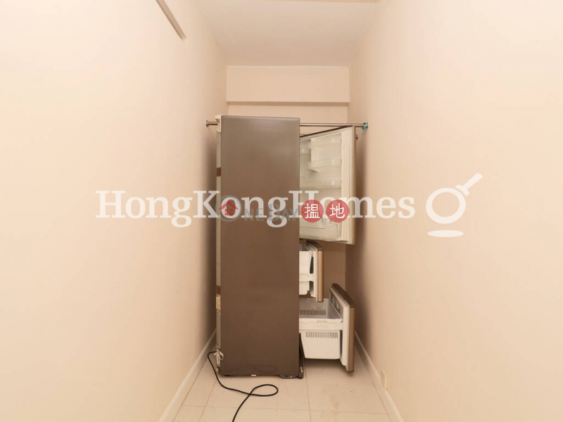 HK$ 35,000/ month, Corona Tower | Central District, 3 Bedroom Family Unit for Rent at Corona Tower