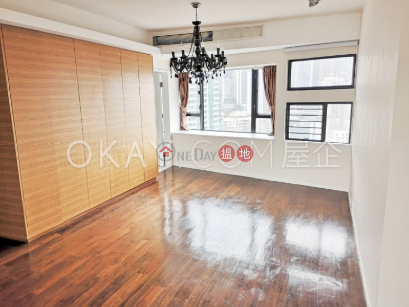HK$ 85,000/ month, Birchwood Place Central District, Lovely 3 bed on high floor with harbour views & rooftop | Rental