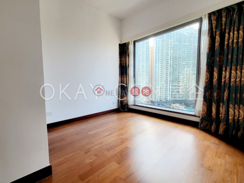 HK$ 46,000/ month, Serenade Wan Chai District | Rare 3 bedroom with balcony | Rental