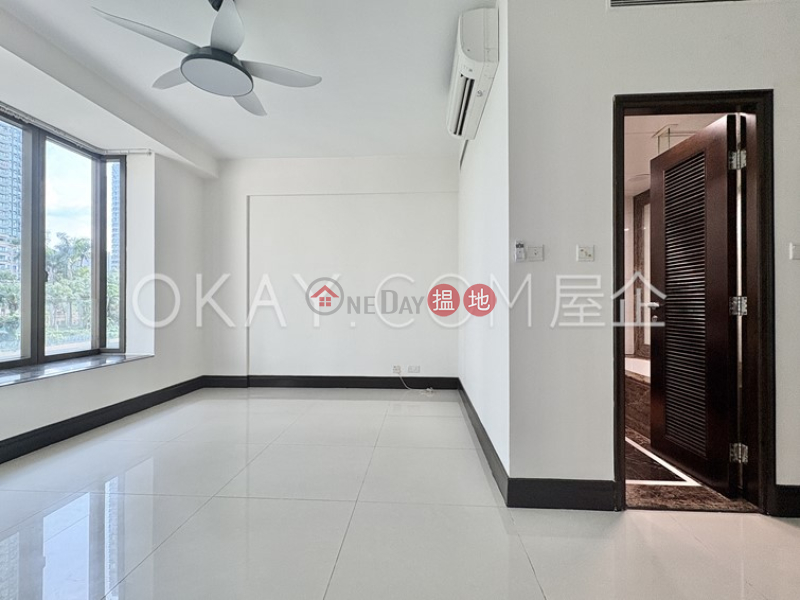 Rare house with rooftop, balcony | Rental | Caribbean Coast, Phase 5 La Mer, House 1 映灣園 5期 海珀名邸 洋房1 Rental Listings