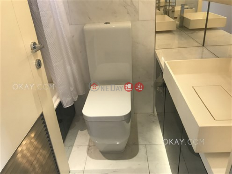 HK$ 52,000/ month Centre Point, Central District, Charming 3 bedroom on high floor with balcony | Rental