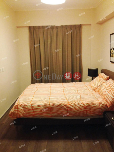 HK$ 63,000/ month | Vancouver Mansion | Wan Chai District Vancouver Mansion | 3 bedroom High Floor Flat for Rent