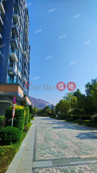 Property Search Hong Kong | OneDay | Residential, Rental Listings, Park Circle | 2 bedroom Low Floor Flat for Rent