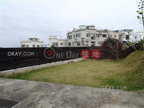 Stylish house with sea views, rooftop & terrace | Rental | Siu Hang Hau Village House 小坑口村屋 _0