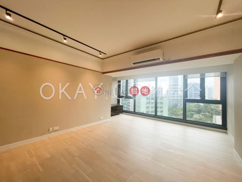 Elegant 3 bedroom in Mid-levels West | For Sale | 3A-3G Robinson Road | Western District | Hong Kong Sales, HK$ 22M