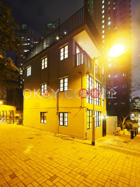 Property Search Hong Kong | OneDay | Residential, Rental Listings, Luxurious house with rooftop & balcony | Rental