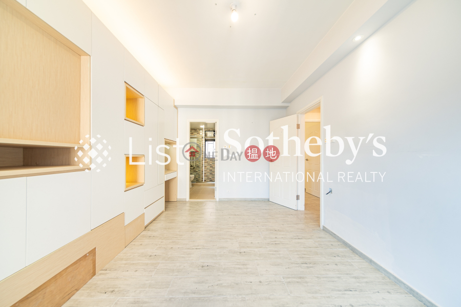 Property for Rent at Beverly Hill with 3 Bedrooms | Beverly Hill 比華利山 Rental Listings