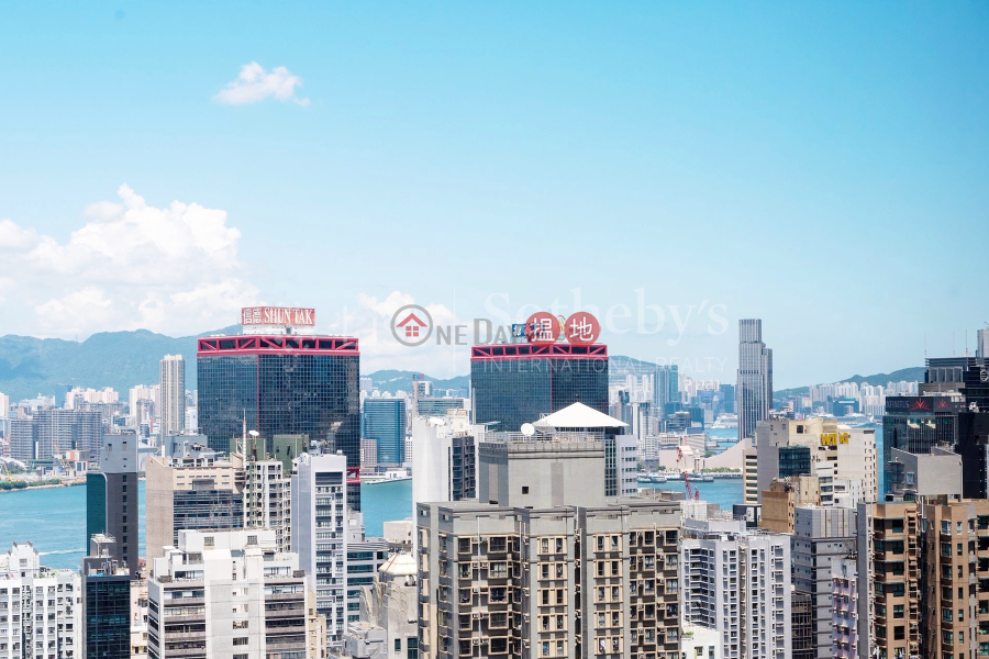 Property for Sale at Parkway Court with 3 Bedrooms | Parkway Court 寶威閣 Sales Listings