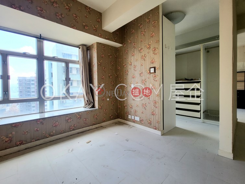Tasteful 1 bedroom on high floor with balcony | For Sale | Chatswood Villa 萬翠花園 Sales Listings