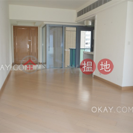 Stylish 2 bedroom with sea views & balcony | For Sale | Larvotto 南灣 _0