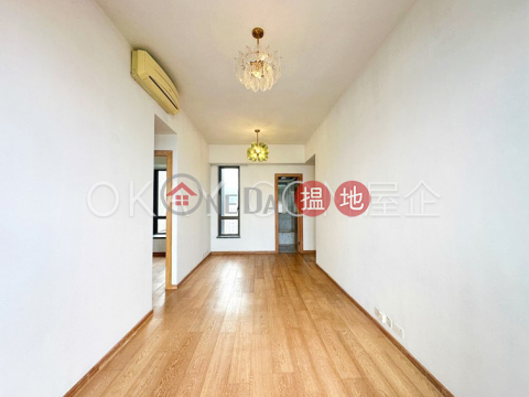 Tasteful 2 bedroom with balcony | For Sale | The Gloucester 尚匯 _0