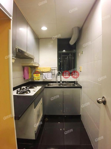 Tower 6 Island Resort | 2 bedroom Mid Floor Flat for Sale, 28 Siu Sai Wan Road | Chai Wan District, Hong Kong, Sales | HK$ 9M