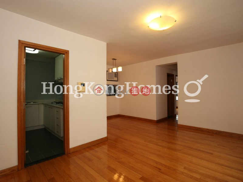 3 Bedroom Family Unit for Rent at Hollywood Terrace | Hollywood Terrace 荷李活華庭 Rental Listings