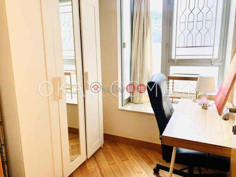 Property Search Hong Kong | OneDay | Residential Rental Listings, Practical 2 bedroom in Sheung Wan | Rental