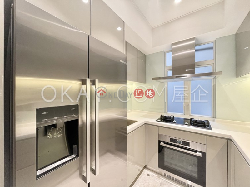 HK$ 65,000/ 月嘉苑灣仔區-3房2廁,實用率高,極高層,連車位嘉苑出租單位