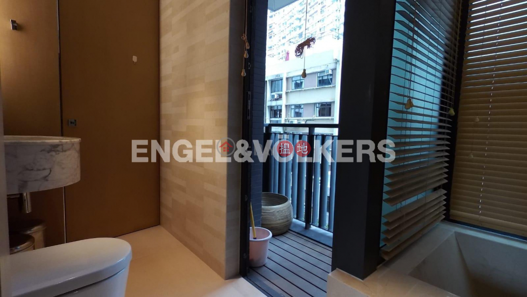 HK$ 33,000/ month Gramercy | Western District, 1 Bed Flat for Rent in Mid Levels West