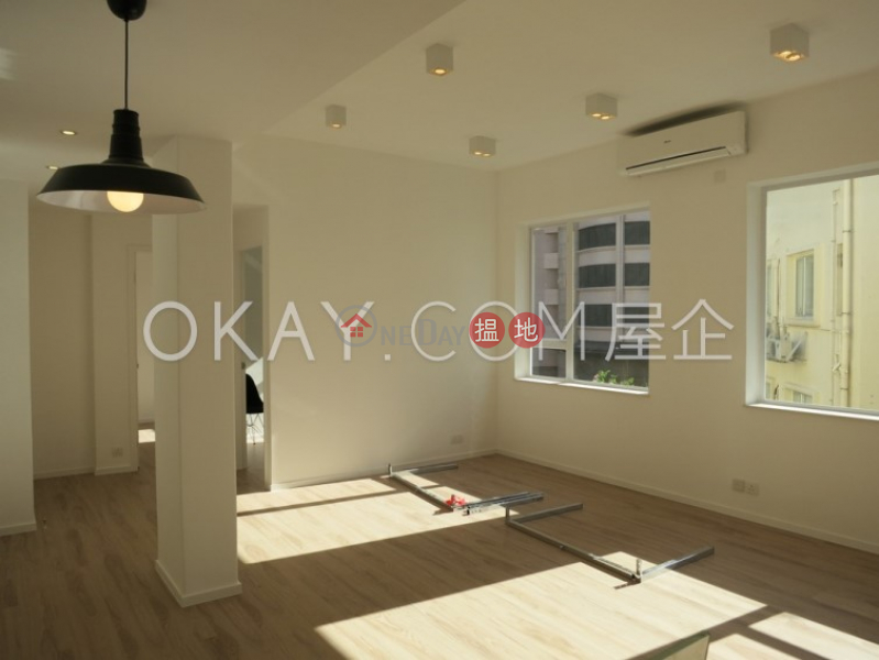 Efficient 3 bedroom on high floor with parking | For Sale, 72 MacDonnell Road | Central District | Hong Kong | Sales HK$ 21M