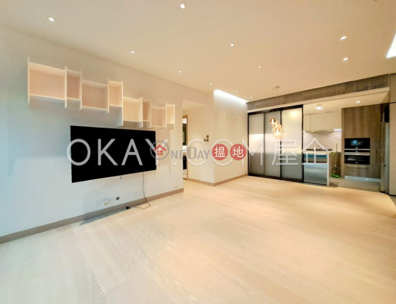 HK$ 60,000/ month, The Waterfront Phase 2 Tower 5 | Yau Tsim Mong, Lovely 3 bedroom in Kowloon Station | Rental