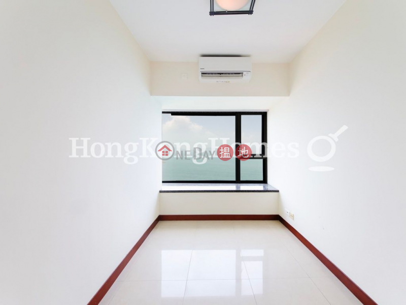 HK$ 35,000/ 月|泓都-西區-泓都三房兩廳單位出租