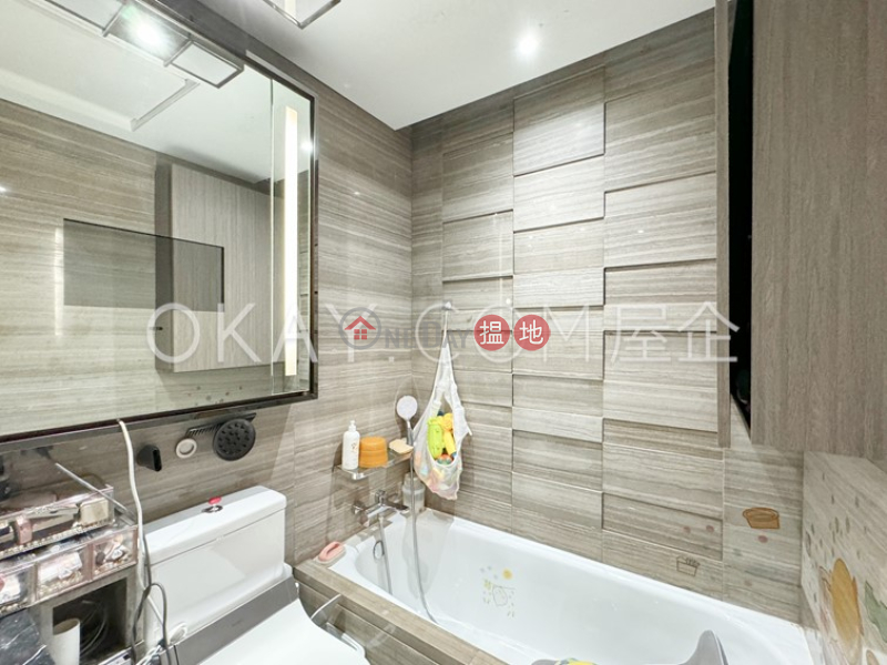 Stylish 3 bedroom with balcony | Rental, The Austin The Austin Rental Listings | Yau Tsim Mong (OKAY-R302154)