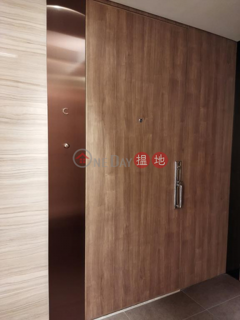 Flat for Rent in L' Wanchai, Wan Chai, L' Wanchai 壹嘉 | Wan Chai District (H000389424)_0