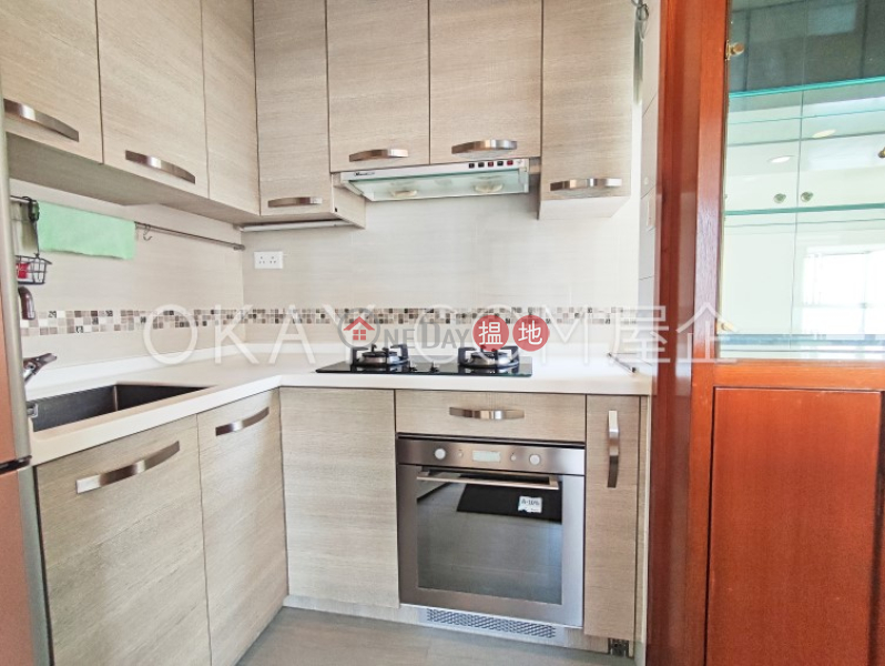 Tasteful 3 bed on high floor with sea views & rooftop | For Sale 101 Pok Fu Lam Road | Western District, Hong Kong | Sales HK$ 24.8M