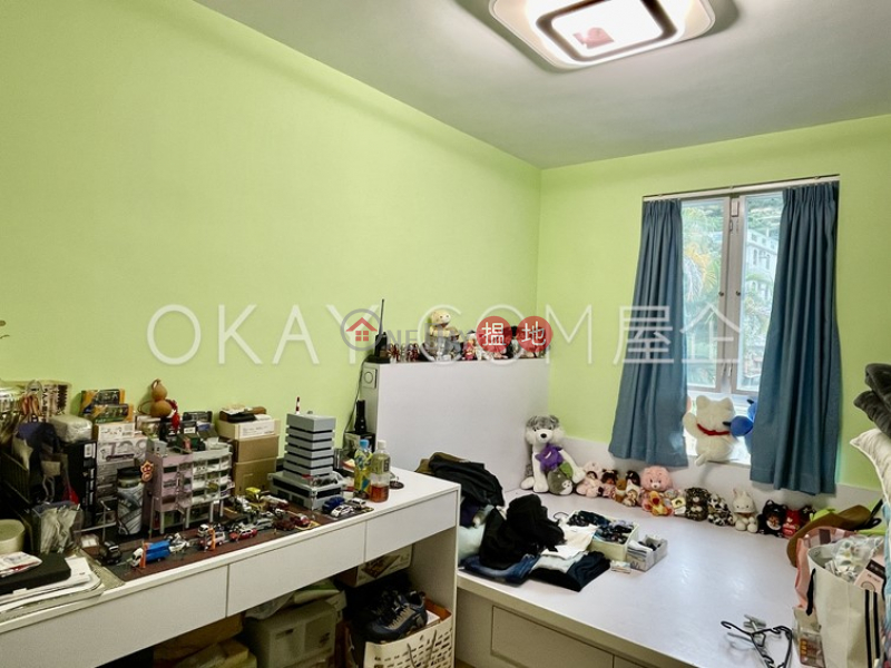 Property Search Hong Kong | OneDay | Residential | Sales Listings Popular house with terrace, balcony | For Sale