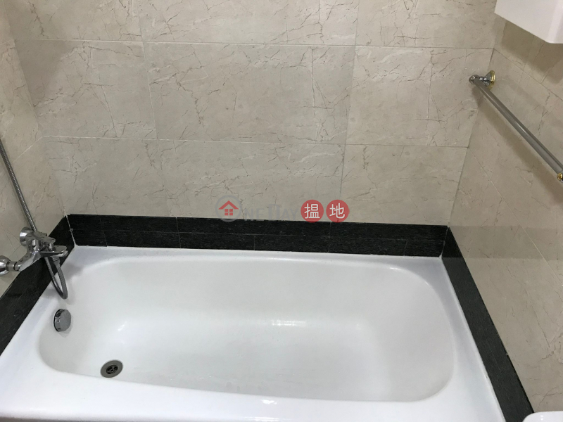 HK$ 19,500/ month Sham Wan Towers Block 2, Southern District For rent: Sham Wan Tower - 2 bedrooms