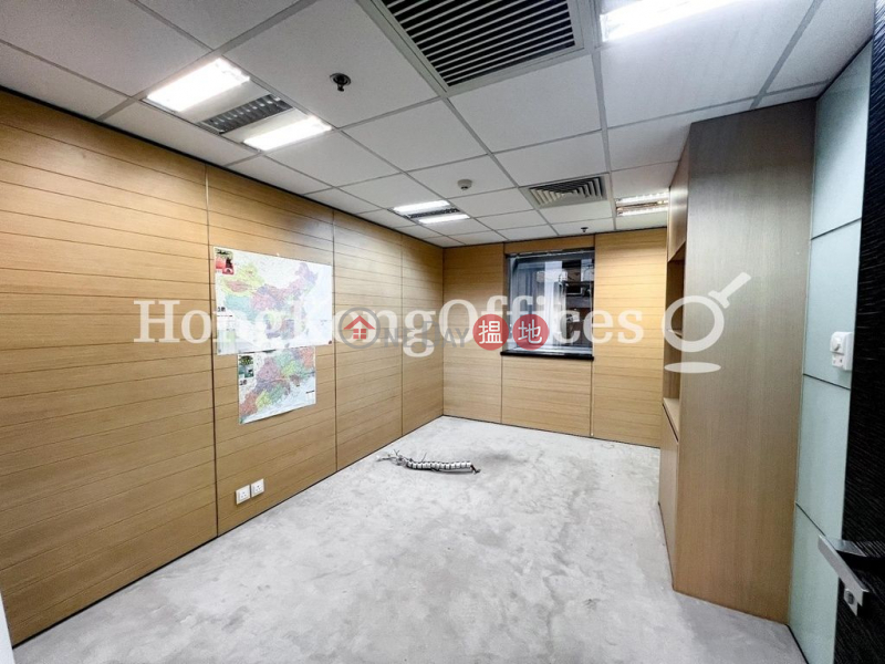 New World Tower Middle Office / Commercial Property | Rental Listings | HK$ 221,250/ month