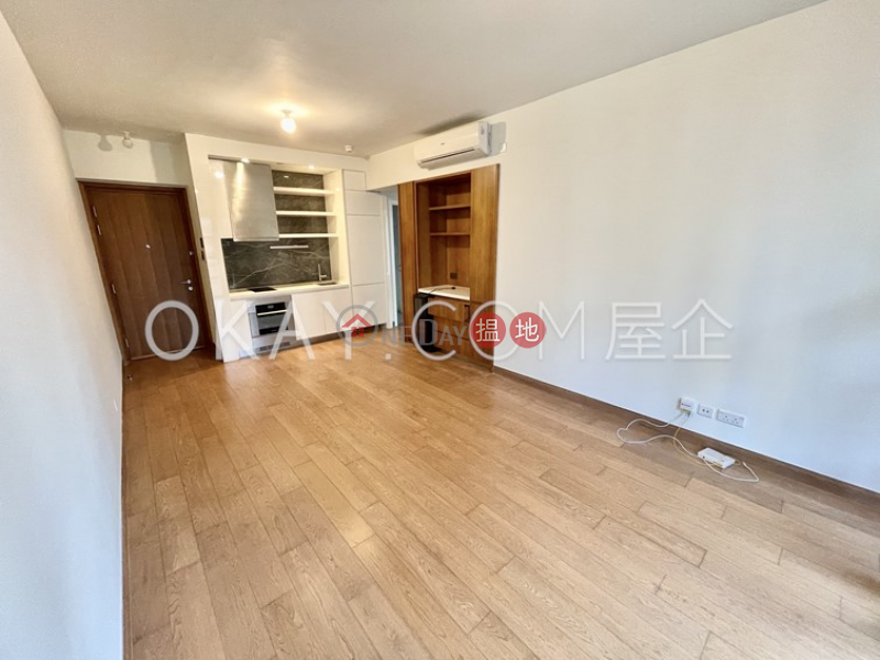 HK$ 38,000/ month | Resiglow, Wan Chai District, Nicely kept 2 bedroom with balcony | Rental