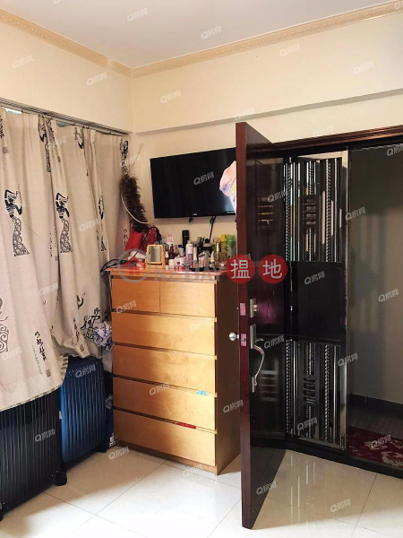 HK$ 3.98M | Po Fung Building | Yuen Long | Po Fung Building | 2 bedroom High Floor Flat for Sale