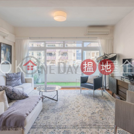 Efficient 3 bedroom on high floor with balcony | Rental | Bayview Mansion 樂觀大廈 _0