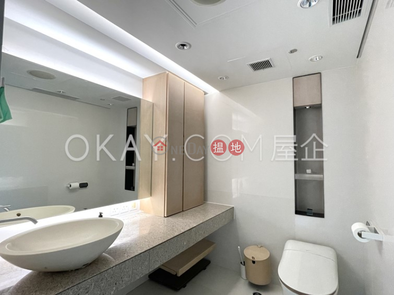 3房3廁,連車位,露台肇輝臺8號出租單位|肇輝臺8號(No 8 Shiu Fai Terrace)出租樓盤 (OKAY-R191949)