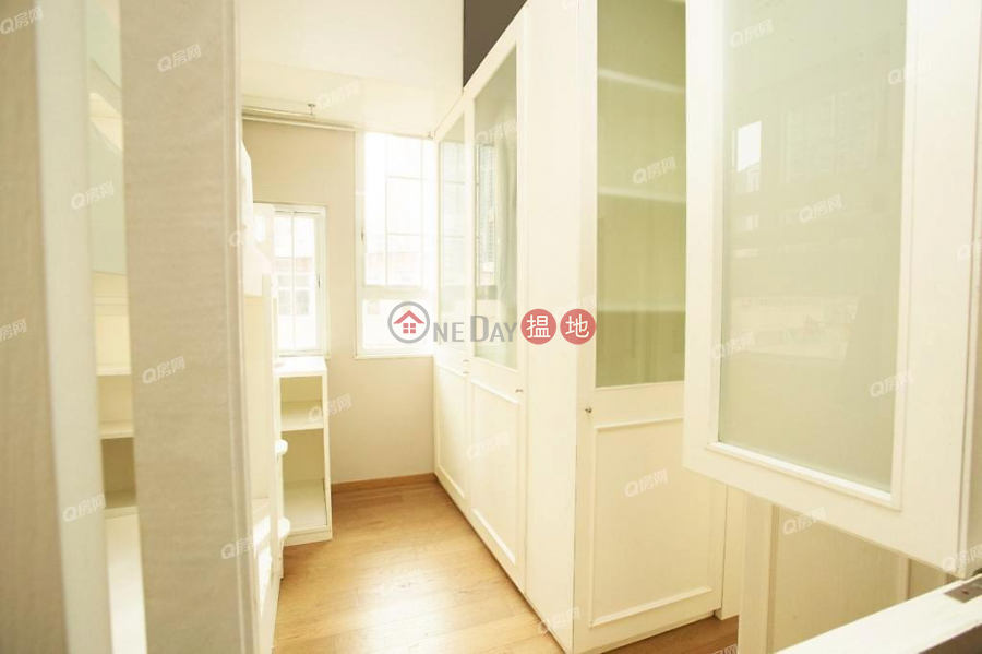 Property Search Hong Kong | OneDay | Residential, Sales Listings | Chong Yip Centre | 2 bedroom Mid Floor Flat for Sale