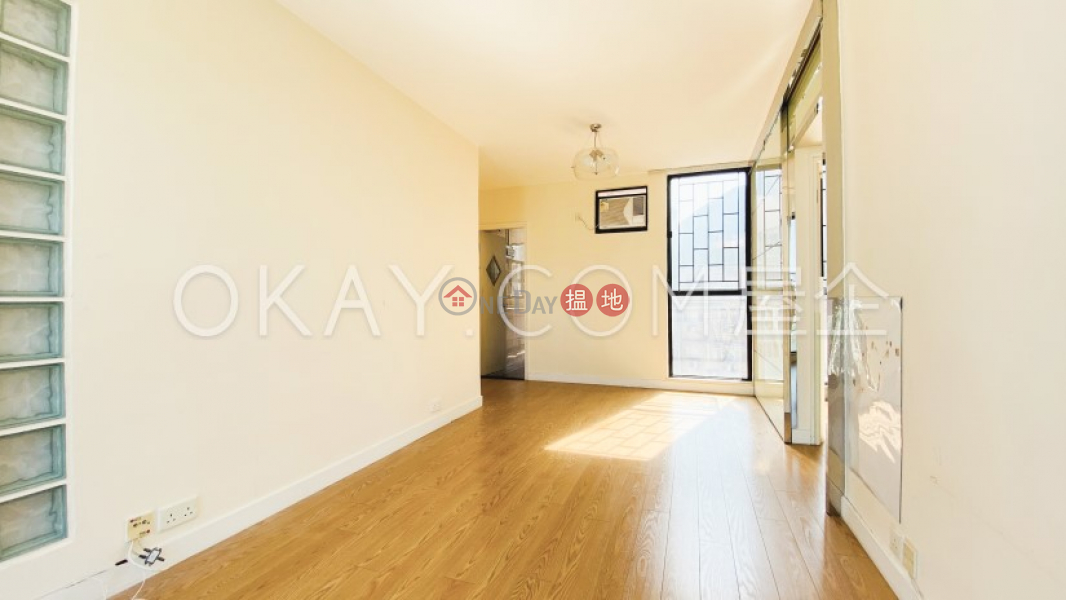 Charming 3 bedroom on high floor with balcony & parking | For Sale, 17 Village Road | Wan Chai District | Hong Kong, Sales | HK$ 15.8M